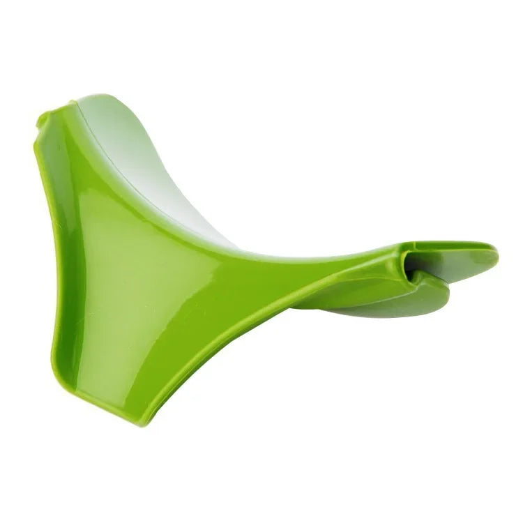 Creative Silicone Liquid Funnel | Anti-Spill Pour Spout for Kitchen - Chamberland Homes