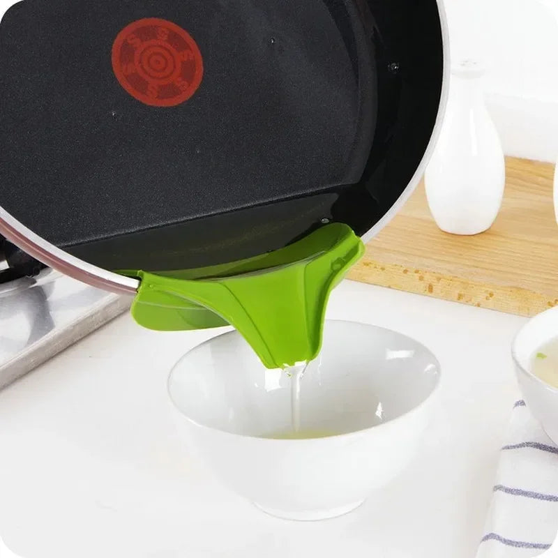 Creative Silicone Liquid Funnel | Anti-Spill Pour Spout for Kitchen - Chamberland Homes